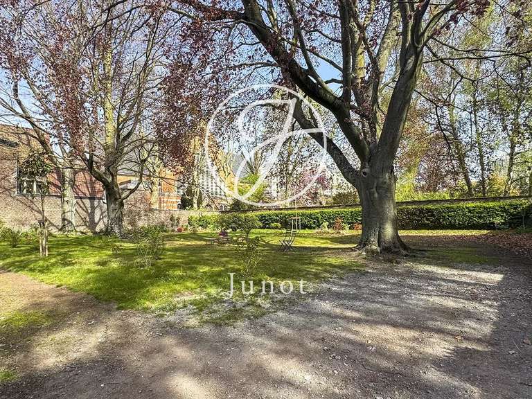 Appartement La Madeleine - 4 chambres - 248m²