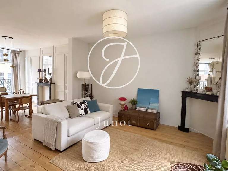 Appartement La Madeleine - 3 chambres - 125m²