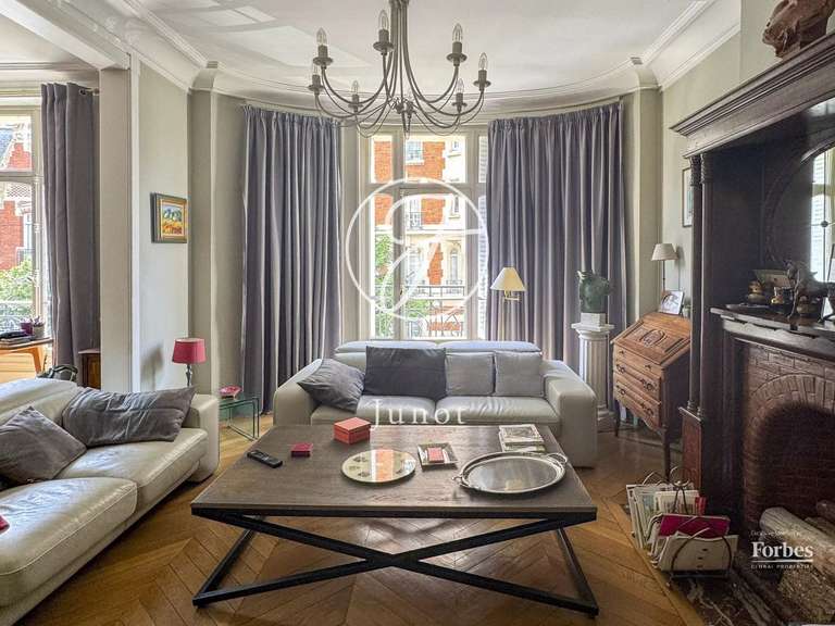 Appartement La Madeleine - 4 chambres - 172m²