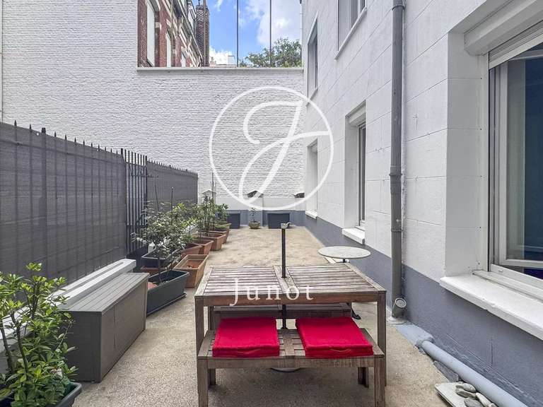 Appartement La Madeleine - 4 chambres - 172m²