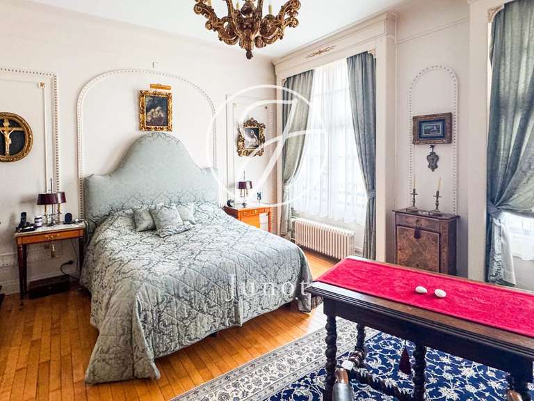 Maison La Madeleine - 5 chambres - 253m²