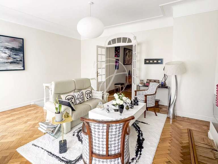 Maison La Madeleine - 5 chambres - 253m²