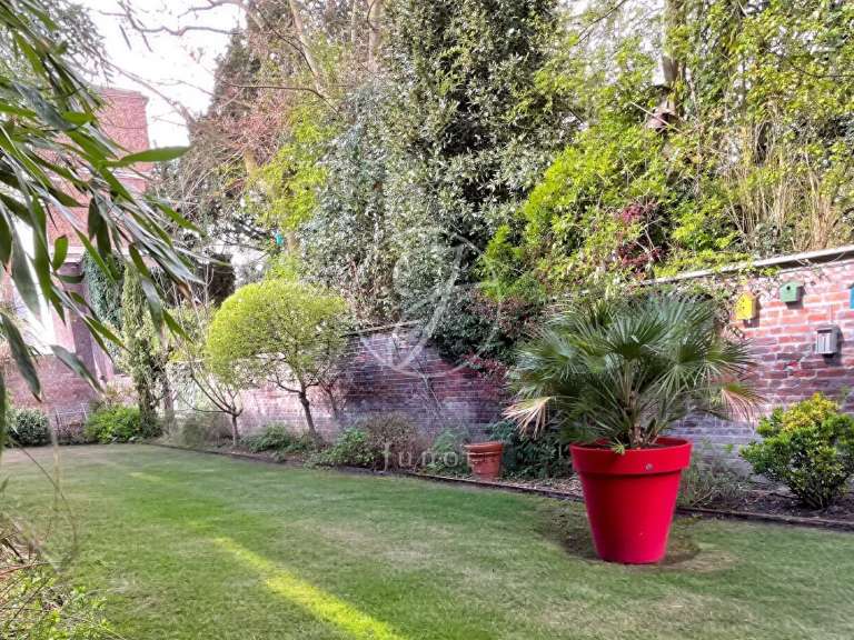 Maison La Madeleine - 7 chambres - 350m²