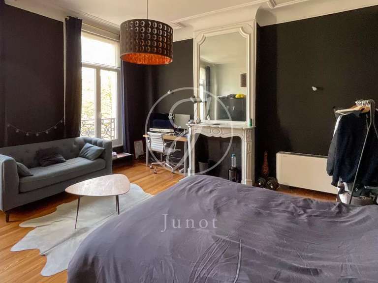 Maison La Madeleine - 7 chambres - 350m²