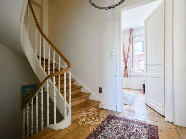 Maison La Madeleine - 7 chambres - 262m²