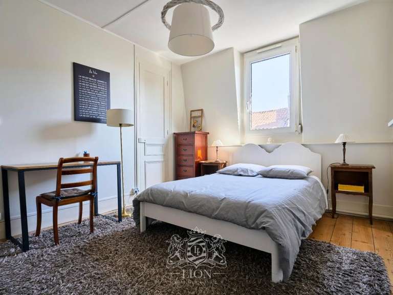 Maison La Madeleine - 7 chambres - 262m²