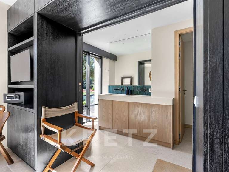 Maison La Môle - 4 chambres - 250m²