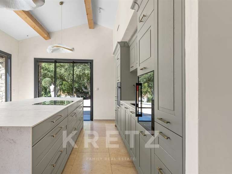 Maison La Môle - 4 chambres - 250m²