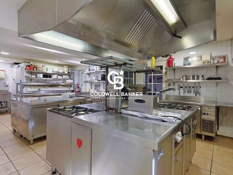 Maison La Môle - 8 chambres - 355m²