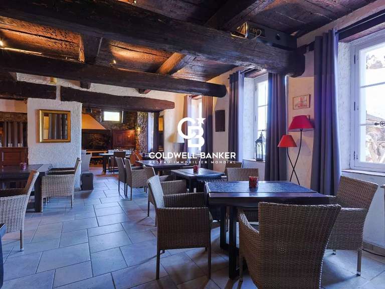 Maison La Môle - 8 chambres - 355m²