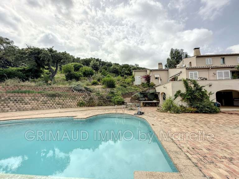 Villa avec Vue sur mer La Môle - 9 chambres - 415m²