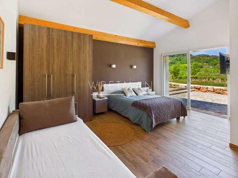 Vineyard La Motte - 6 bedrooms - 285m²