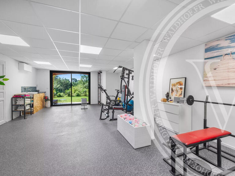 Maison La Motte - 5 chambres - 355m²