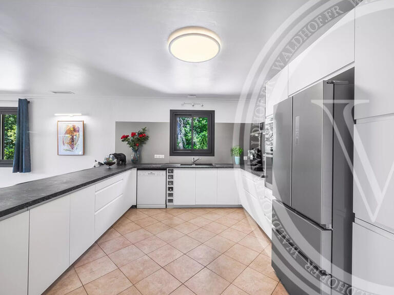 Maison La Motte - 5 chambres - 355m²