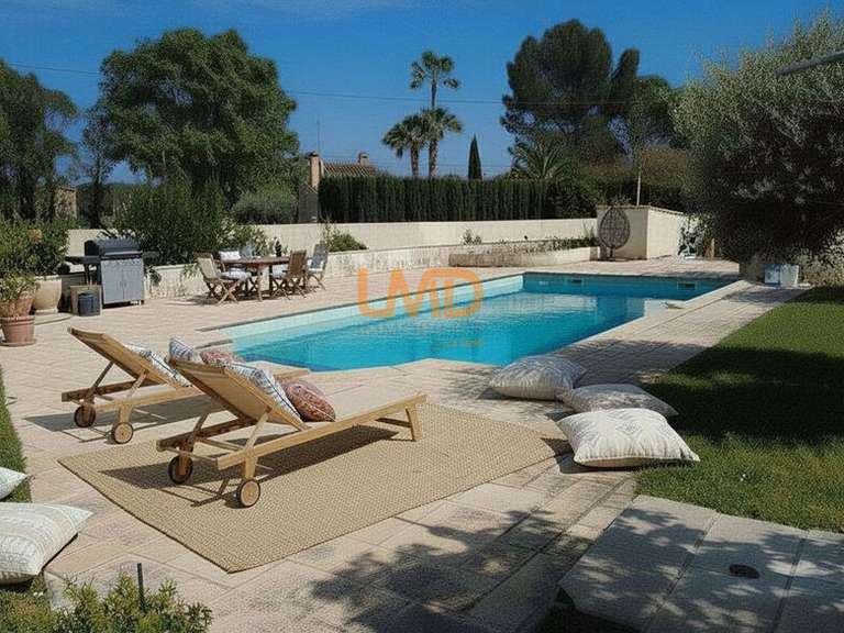 Maison La Motte - 4 chambres - 190m²