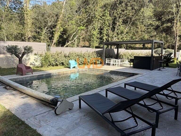 Maison La Motte - 2 chambres - 128m²