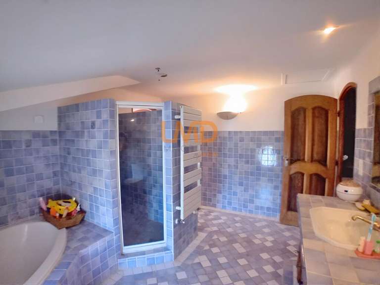 Maison La Motte - 6 chambres - 470m²