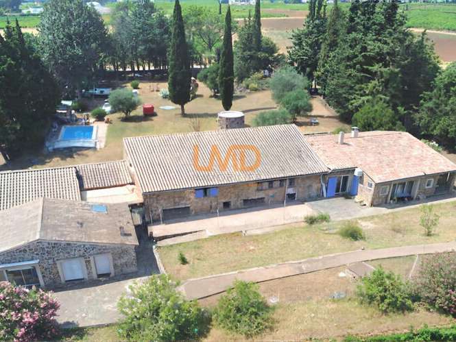 Maison La Motte - 6 chambres - 470m²