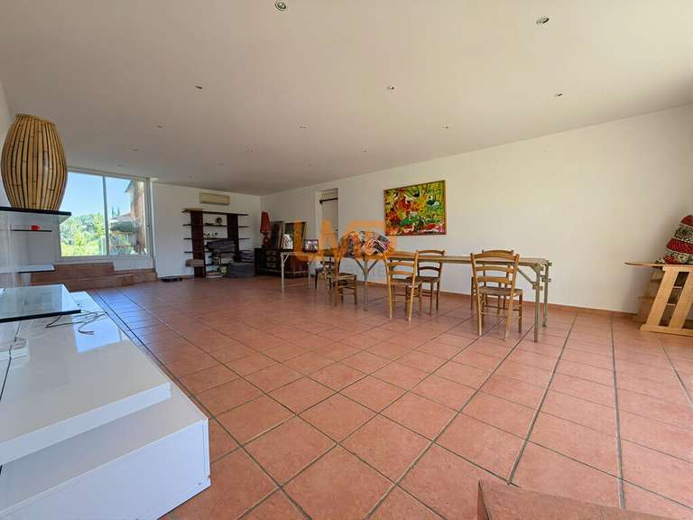 Maison La Motte - 7 chambres - 265m²