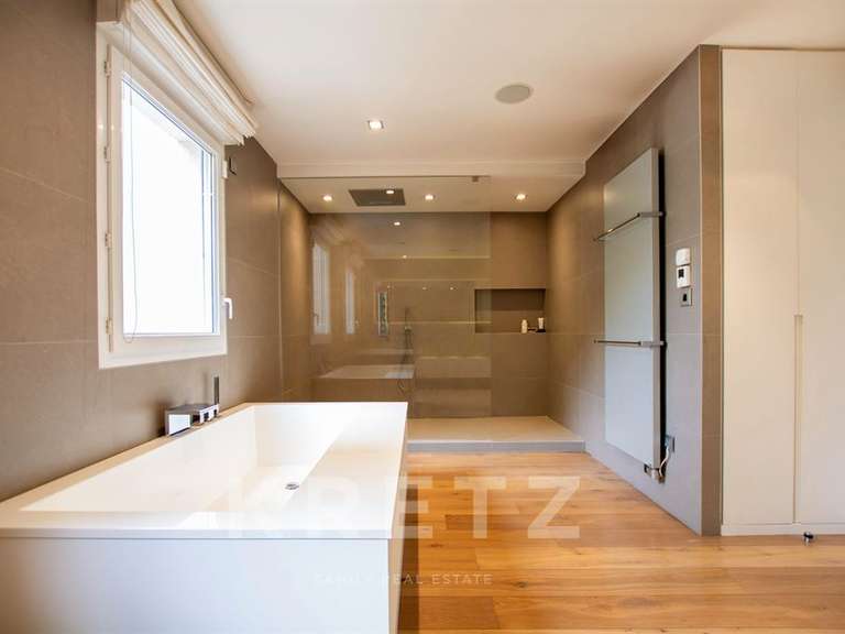 Apartment La Mulatière - 4 bedrooms - 318m²