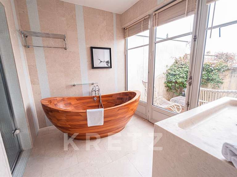 Hôtel particulier La pallice - 8 chambres - 375m²