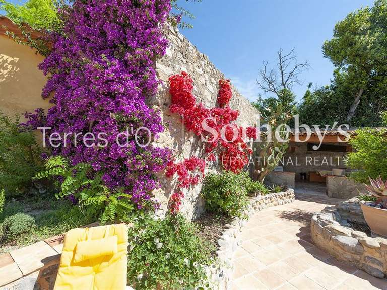 House La Palme - 14 bedrooms - 785m²