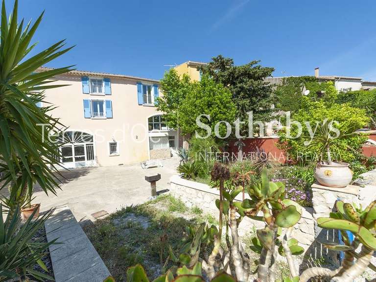 House La Palme - 14 bedrooms - 785m²