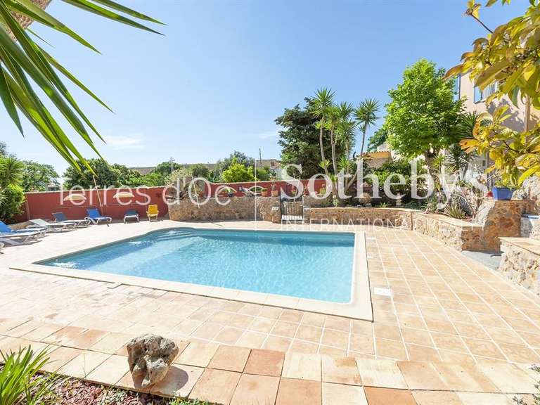 House La Palme - 14 bedrooms - 785m²