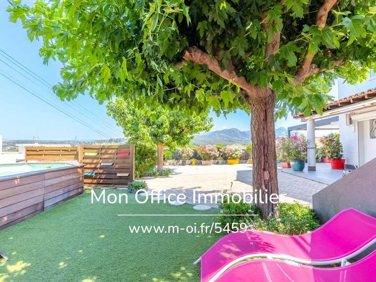 Maison La Penne-sur-Huveaune - 4 chambres - 175m²