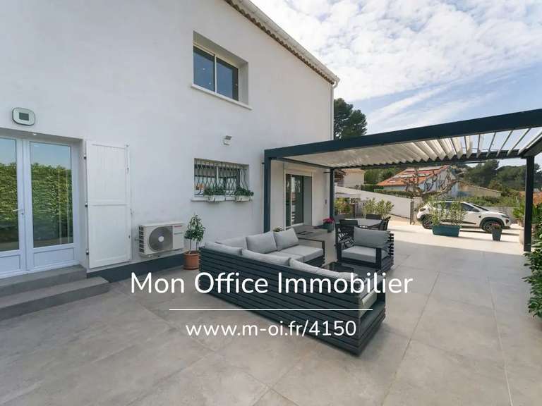 Maison La Penne-sur-Huveaune - 4 chambres - 175m²