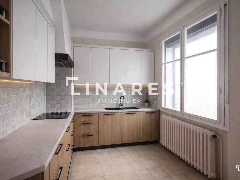 Maison La Penne-sur-Huveaune - 5 chambres - 200m²