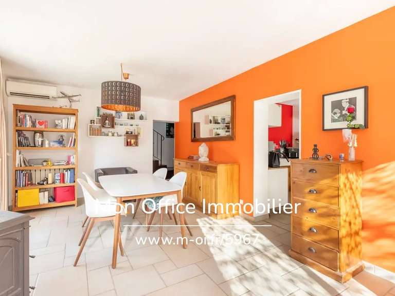 Maison La Penne-sur-Huveaune - 3 chambres - 120m²