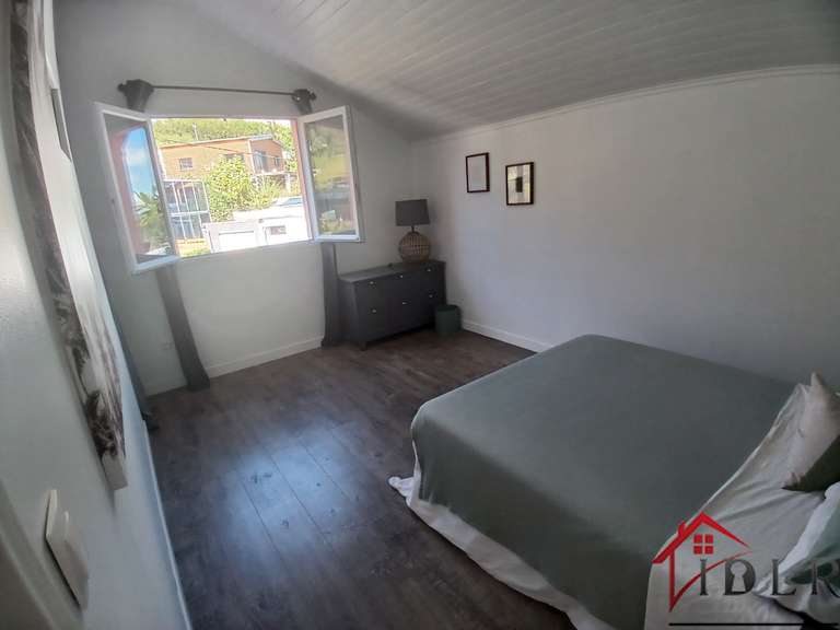 Maison La Possession - 5 chambres - 269m²