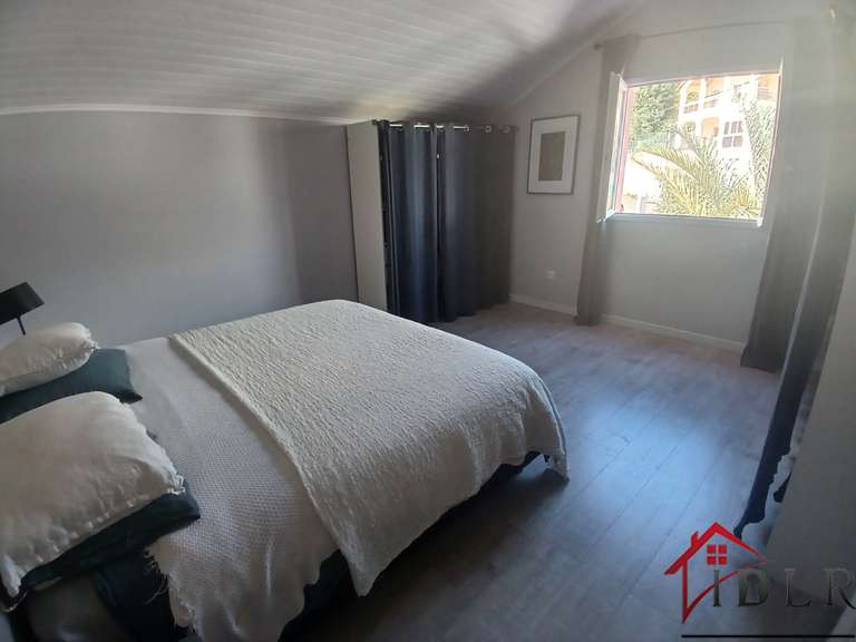 Maison La Possession - 5 chambres - 269m²