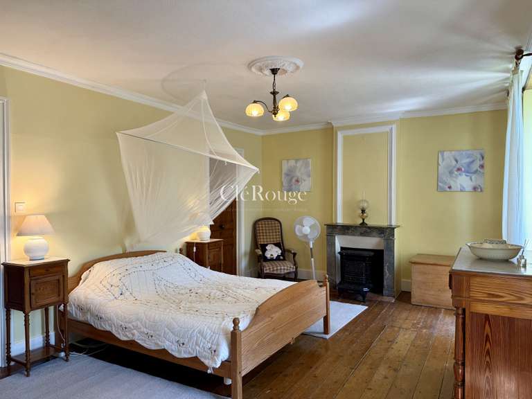 House La Réole - 8 bedrooms - 359m²