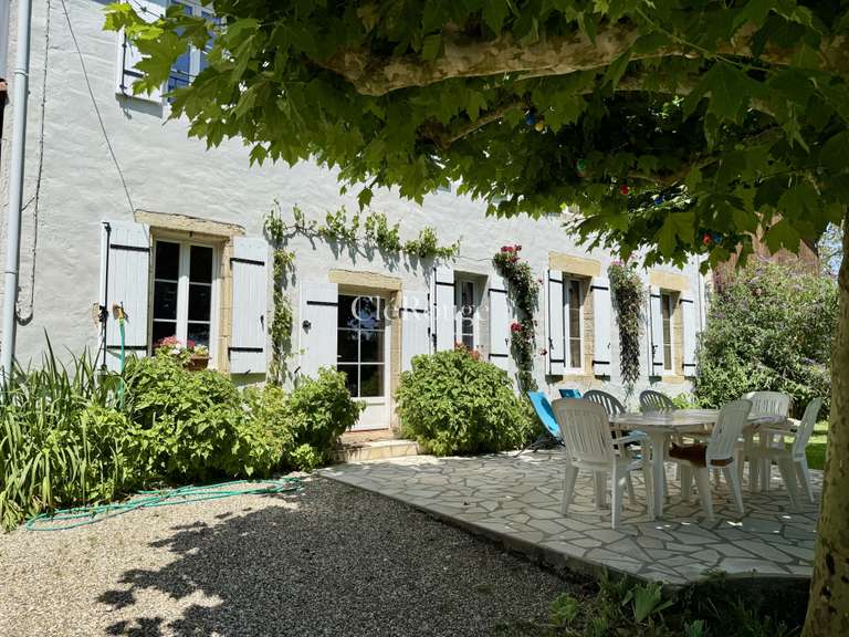 House La Réole - 8 bedrooms - 359m²