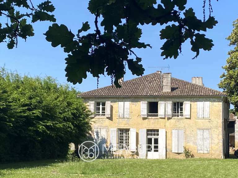 Maison La Réole - 11 chambres - 1236m²