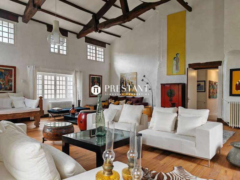 Propriété La Roche-Chalais - 7 chambres - 524m²