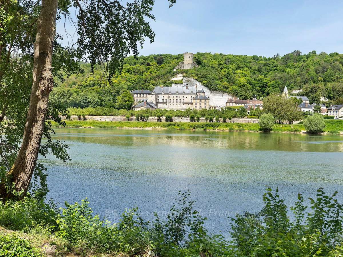 Manor La Roche-Guyon