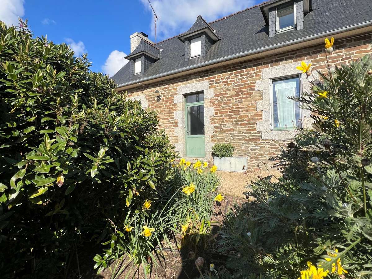 House La Roche-Jaudy