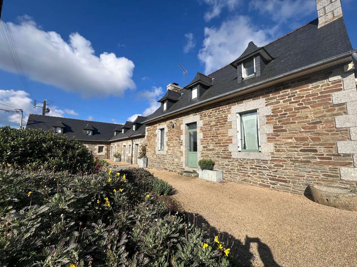 House La Roche-Jaudy