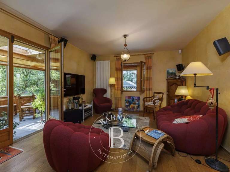 Chalet La Roche-sur-Foron - 4 chambres - 269m²