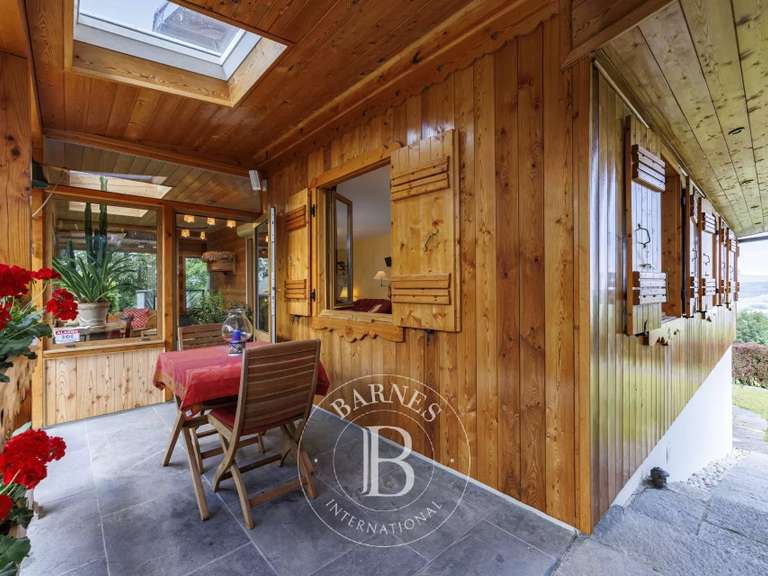 Chalet La Roche-sur-Foron - 4 chambres - 269m²