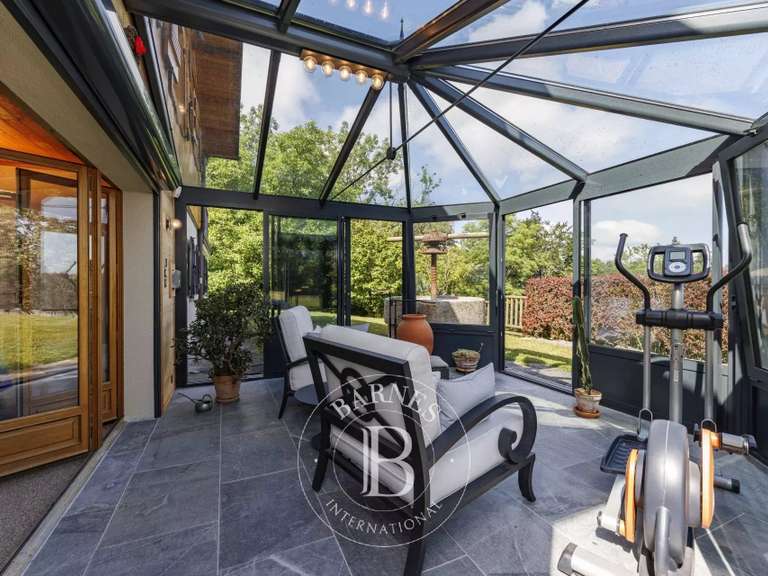 Chalet La Roche-sur-Foron - 4 chambres - 269m²