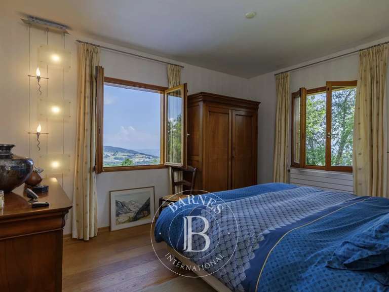 Chalet La Roche-sur-Foron - 4 chambres - 269m²