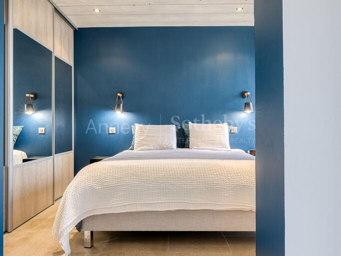 Maison La Roche-sur-Foron - 6 chambres - 244m²