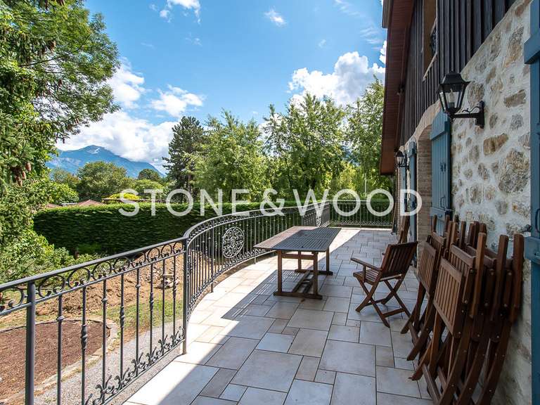 House La Roche-sur-Foron - 4 bedrooms - 246m²