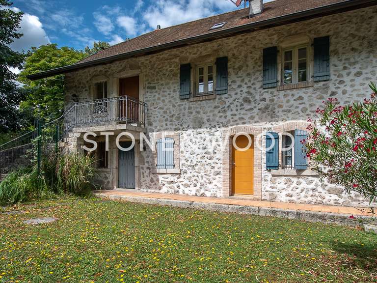 House La Roche-sur-Foron - 4 bedrooms - 246m²