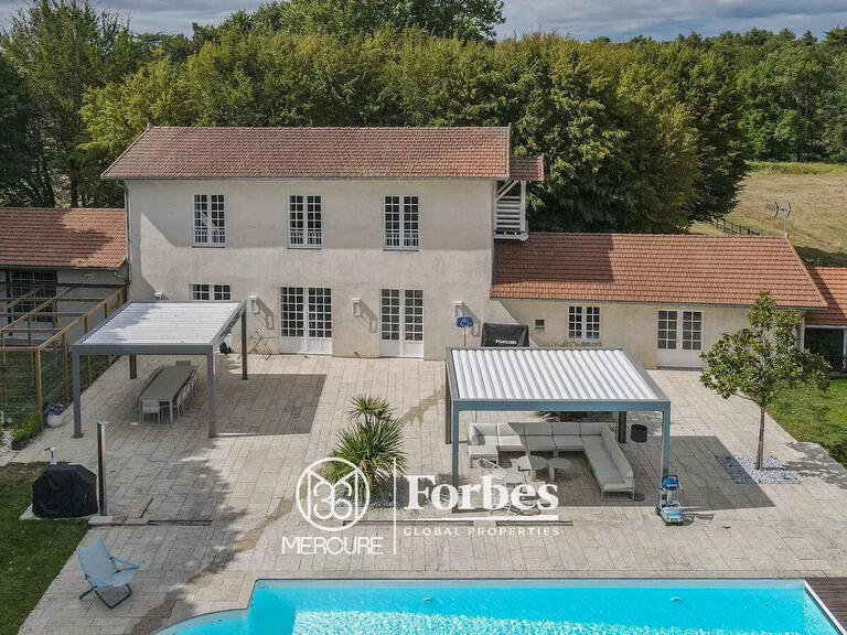 Château La Roche-sur-Yon - 7 chambres - 900m²