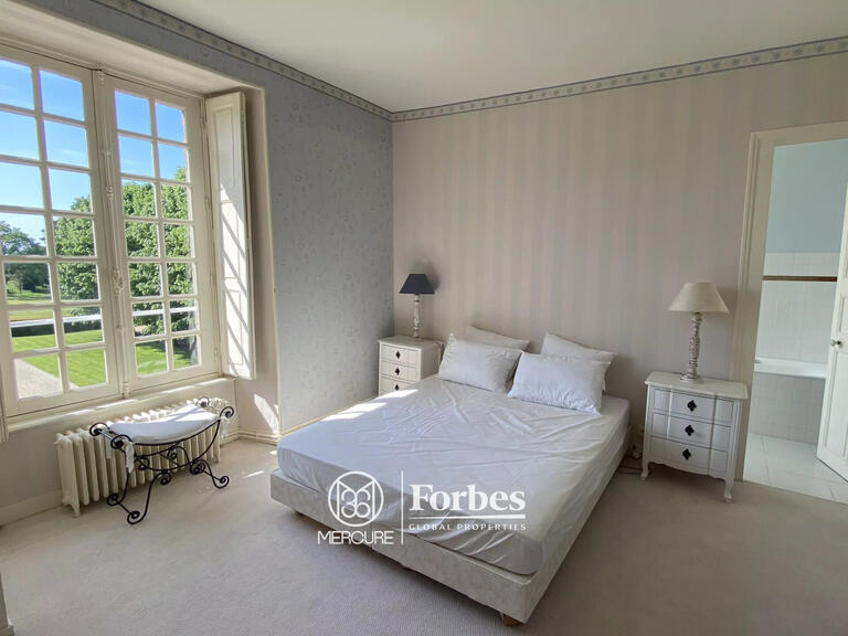 Château La Roche-sur-Yon - 7 chambres - 900m²